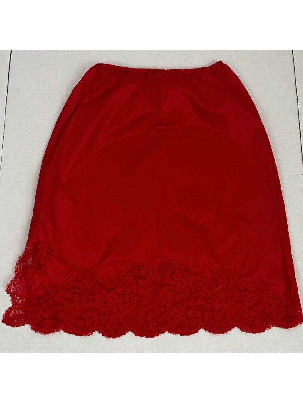 Vintage Van Raalte Women's M Half Slip Nylon Red Silky Satin Lace Trim
